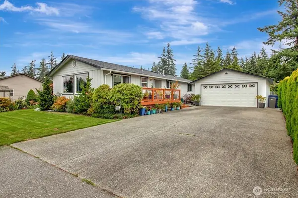 248 Scotland DR, Camano Island, WA 98282