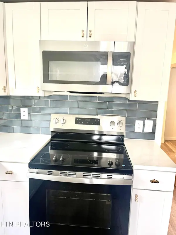 317 Lynn Ave, Athens, TN 37303