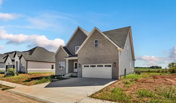 210 Low Plains Ln, Clarksville, TN 37043