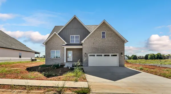 210 Low Plains Ln, Clarksville, TN 37043