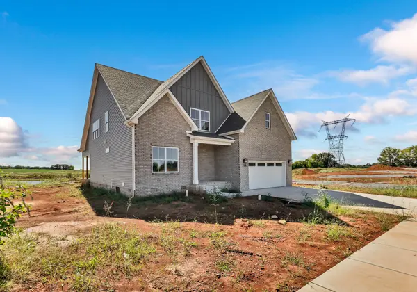 210 Low Plains Ln, Clarksville, TN 37043
