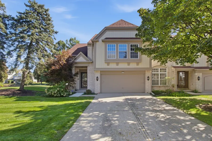 192 W Fox Hill DR, Buffalo Grove, IL 60089