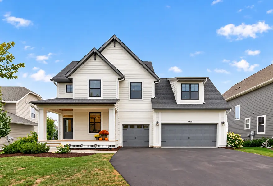 9960 Arrowwood TRL, Woodbury, MN 55129