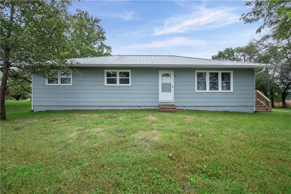 10417 NE Jones RD, Cameron, MO 64429