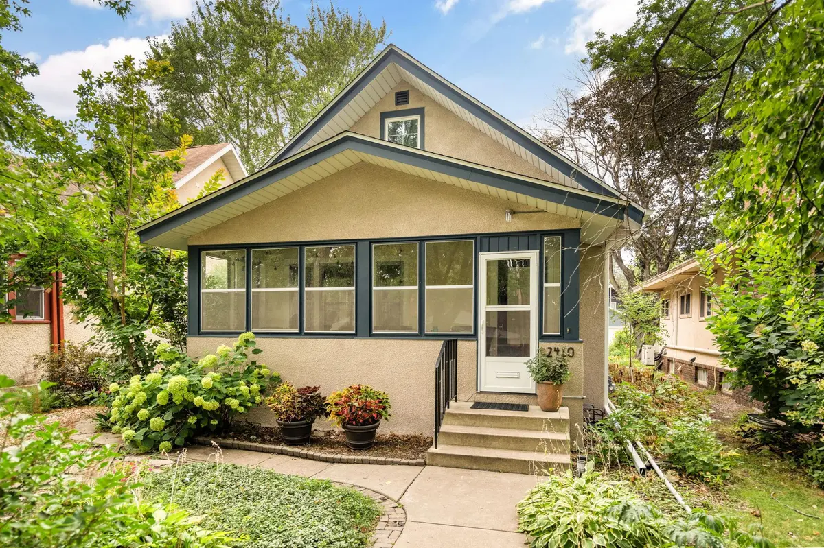 2410 35th AVE S, Minneapolis, MN 55406
