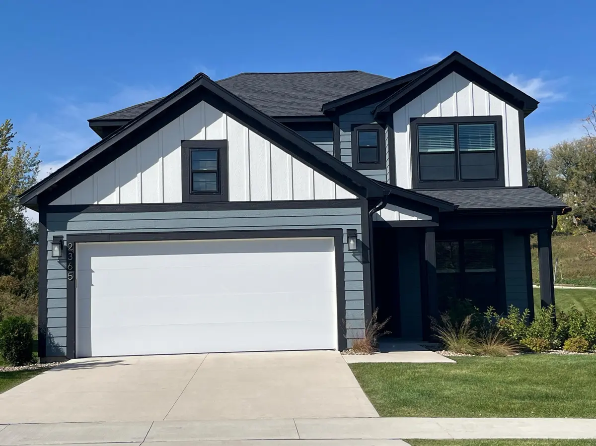 2365 Preserve DR NW, Rochester, MN 55901