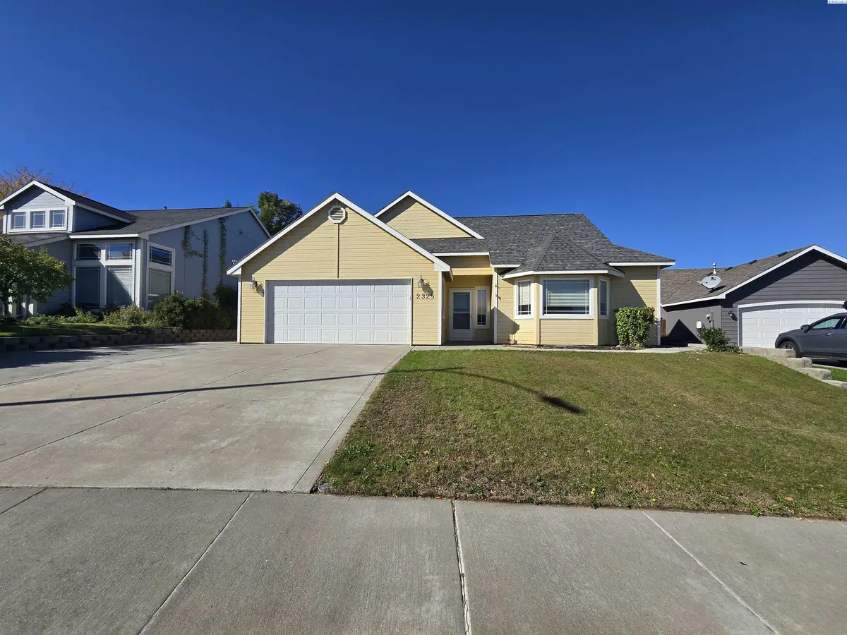 2325 N Pittsburgh Street, Kennewick, WA 99336