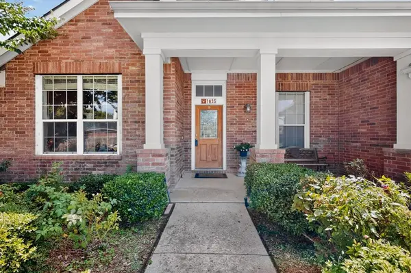 1635 Luckenbach Drive, Forney, TX 75126