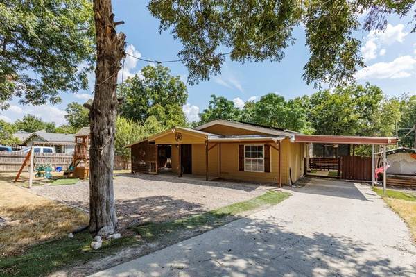 2802 Gooch Street, Dallas, TX 75241