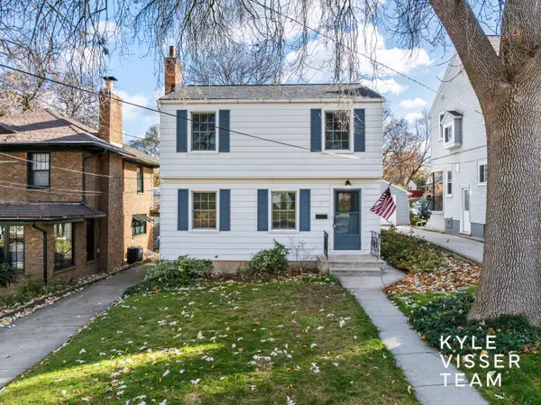 228 Baynton AVE NE, City Of Grand Rapids, MI 49503