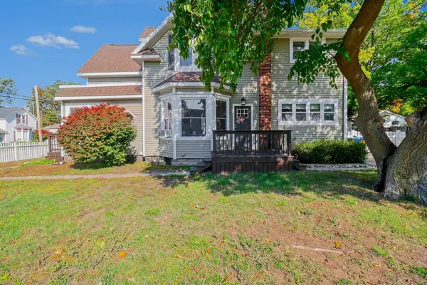 209 S Washington AVE, Ludington, MI 49431