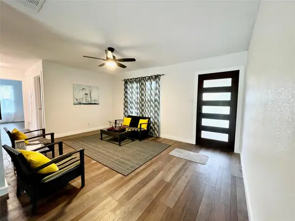 5401 Wellington DR, Austin, TX 78723