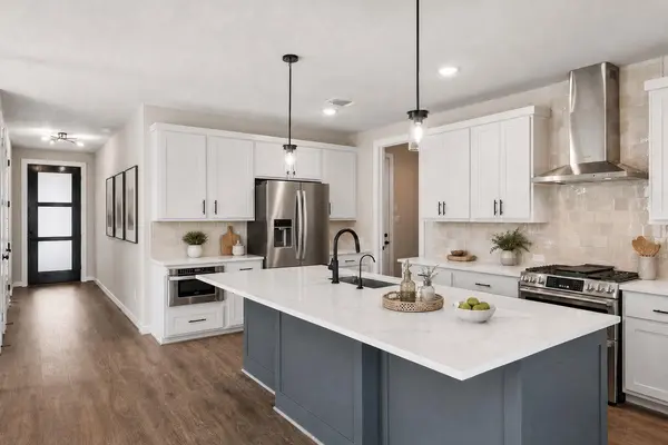 504 Palatino BND, Liberty Hill, TX 78642