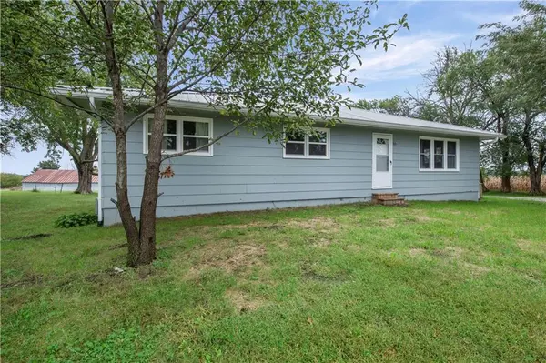 10417 NE Jones RD, Cameron, MO 64429
