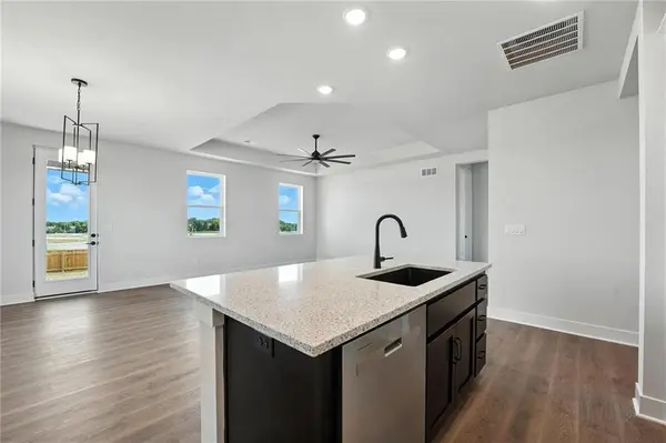 20579 Barker ST, Spring Hill, KS 66083