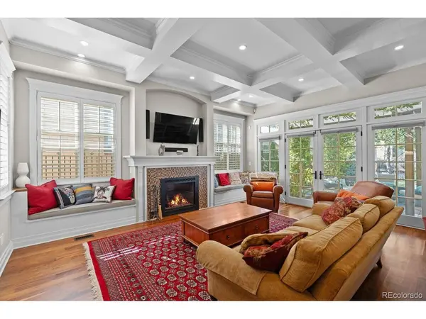 1811 Bellaire, Denver, CO 80220