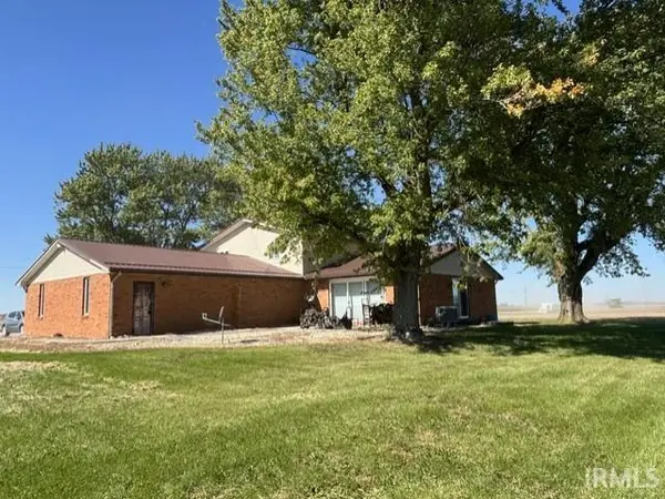 5271 S 300 W ***, Marion, IN 46953
