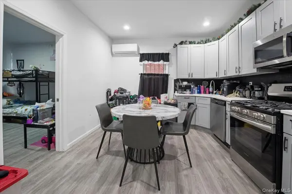 681 E 240th ST, Bronx, NY 10470