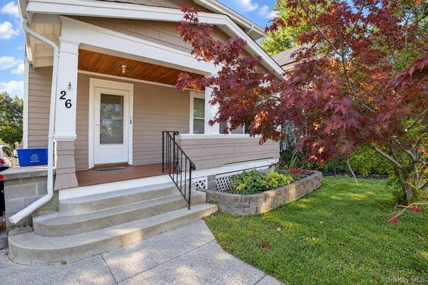 26 Oakwood BLVD, Poughkeepsie, NY 12603