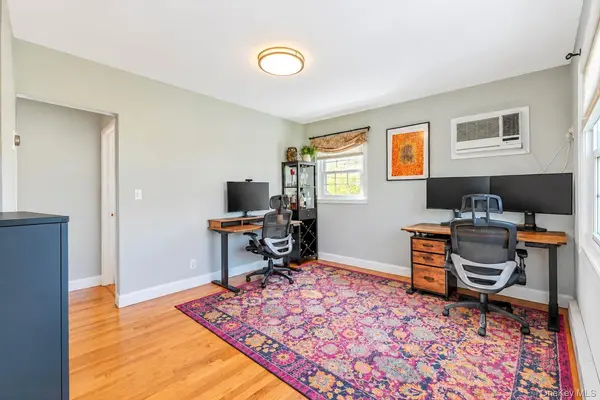 4027 Jean AVE, Bethpage, NY 11714