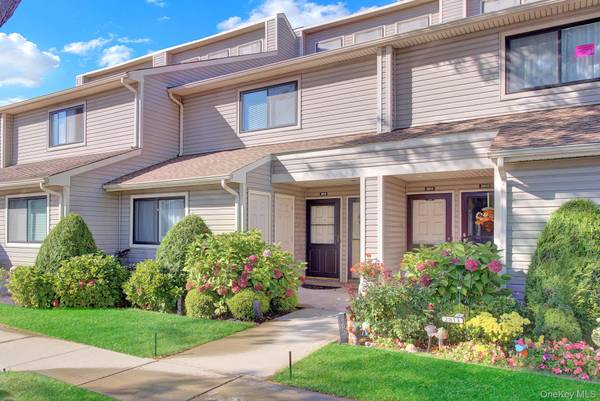 100 Daly Blvd #2815, Oceanside, NY 11572