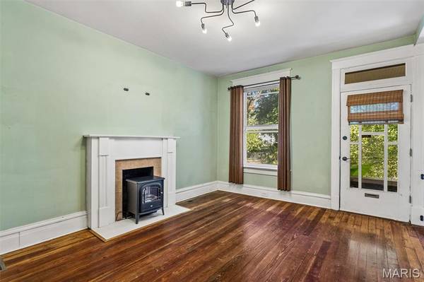 4455 Nebraska AVE, St Louis, MO 63111