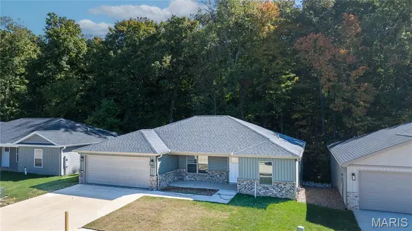 5419 Flatrock TRCE, Cape Girardeau, MO 63755