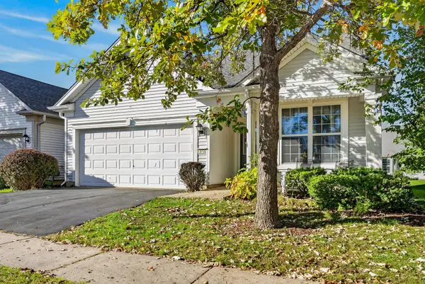 13732 Pineview DR, Huntley, IL 60142