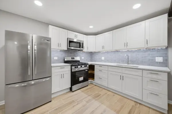 2443 W Arthington ST #Basement, Chicago, IL 60612