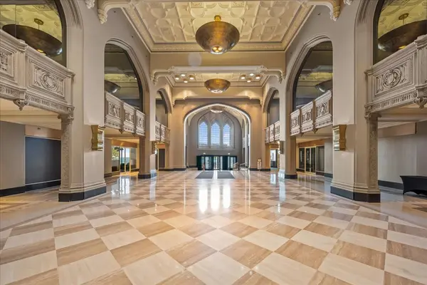 680 N Lake Shore DR #2700, Chicago, IL 60611