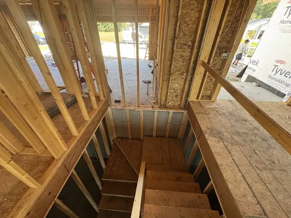 370 Linda LN, Riverdale, IA 52722