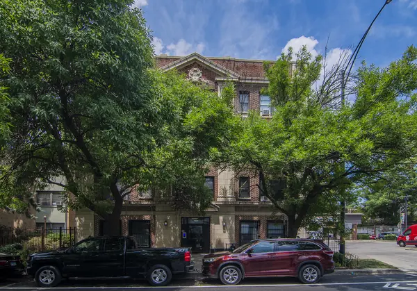 1414 W Pratt BLVD #308, Chicago, IL 60626