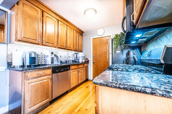 4931 N East River RD #3A, Norridge, IL 60706