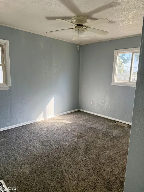 110 Lynwood ST, Ottumwa, IA 52501