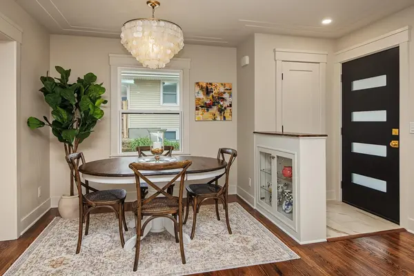4625 Valley View RD, Edina, MN 55424