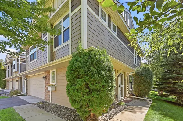 2169 Cedar Grove TRL, Eagan, MN 55122