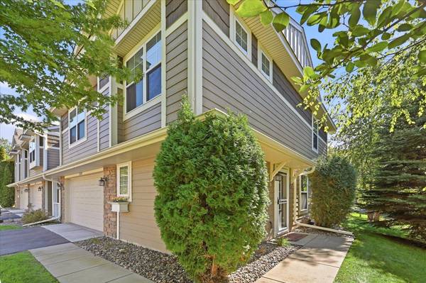 2169 Cedar Grove TRL, Eagan, MN 55122