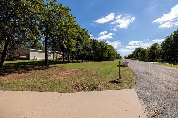 12900 Fox Hole RD, Edmond, OK 73034
