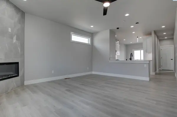 831 Rio Vista Loop #Lot32, Richland, WA 99352