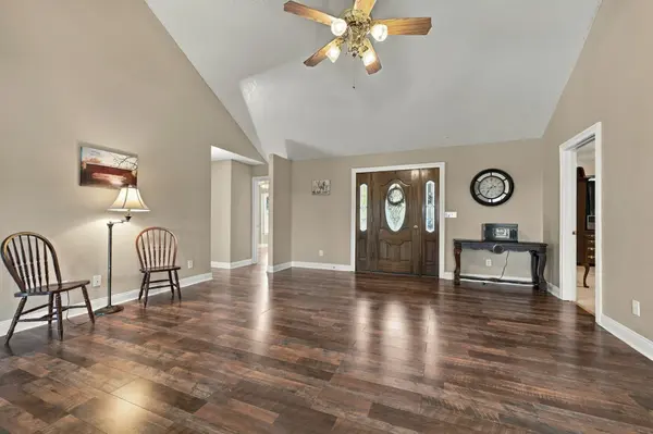 2288 Old Blacktop Rd, Mc Ewen, TN 37101