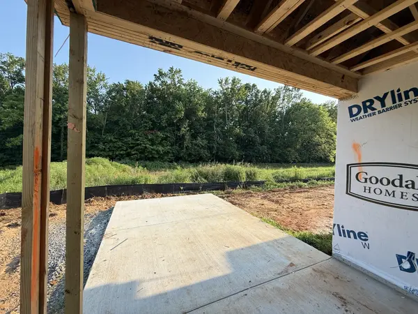 441 Charlie Place, White House, TN 37188