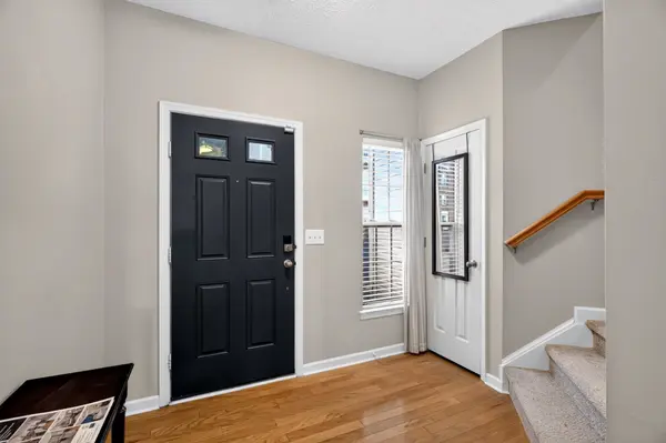 7277 Charlotte Pike #214, Nashville, TN 37209