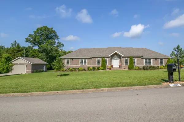 1439 Cliff Amos Rd, Spring Hill, TN 37174