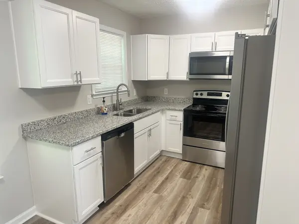 1506 Batts Blvd #5, Springfield, TN 37172