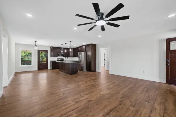 5694 Bob Lynn Rd, Cookeville, TN 38501