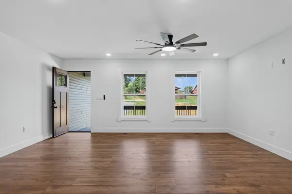 5694 Bob Lynn Rd, Cookeville, TN 38501