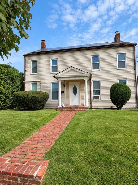 2521 Grand AVE, Baldwin, NY 11510