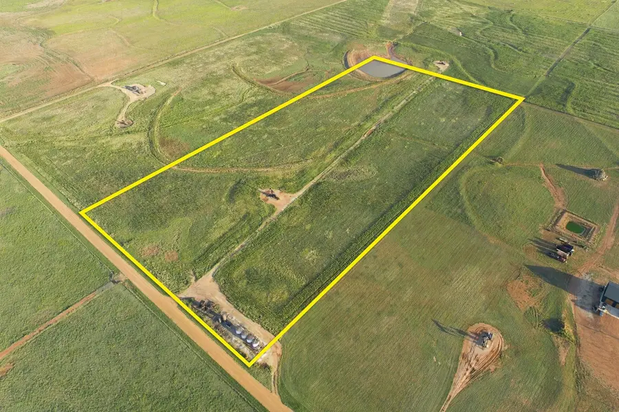 20+/- on SE 30th St, Murdock, KS 67111