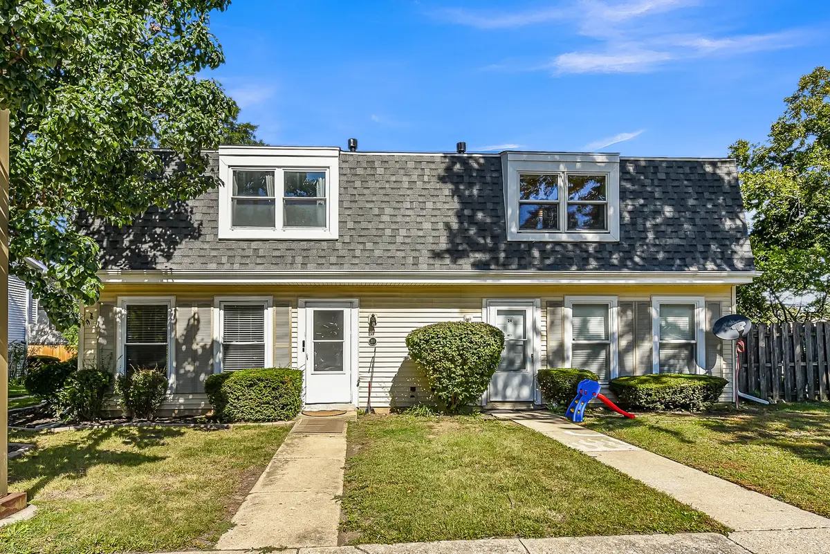 21 Fernwood DR #21U, Bolingbrook, IL 60440