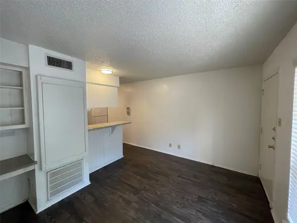 2801 Hemphill PARK #A102, Austin, TX 78705